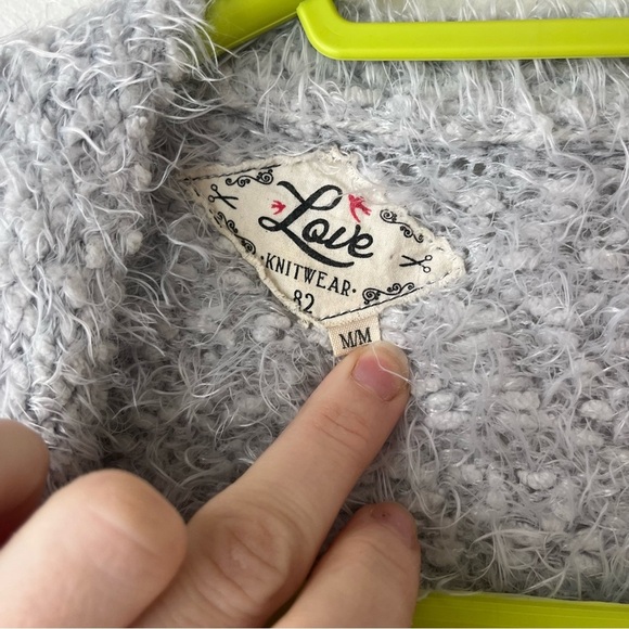 Fuzzy long open front cardigan pockets size medium casual soft - Picture 2 of 9